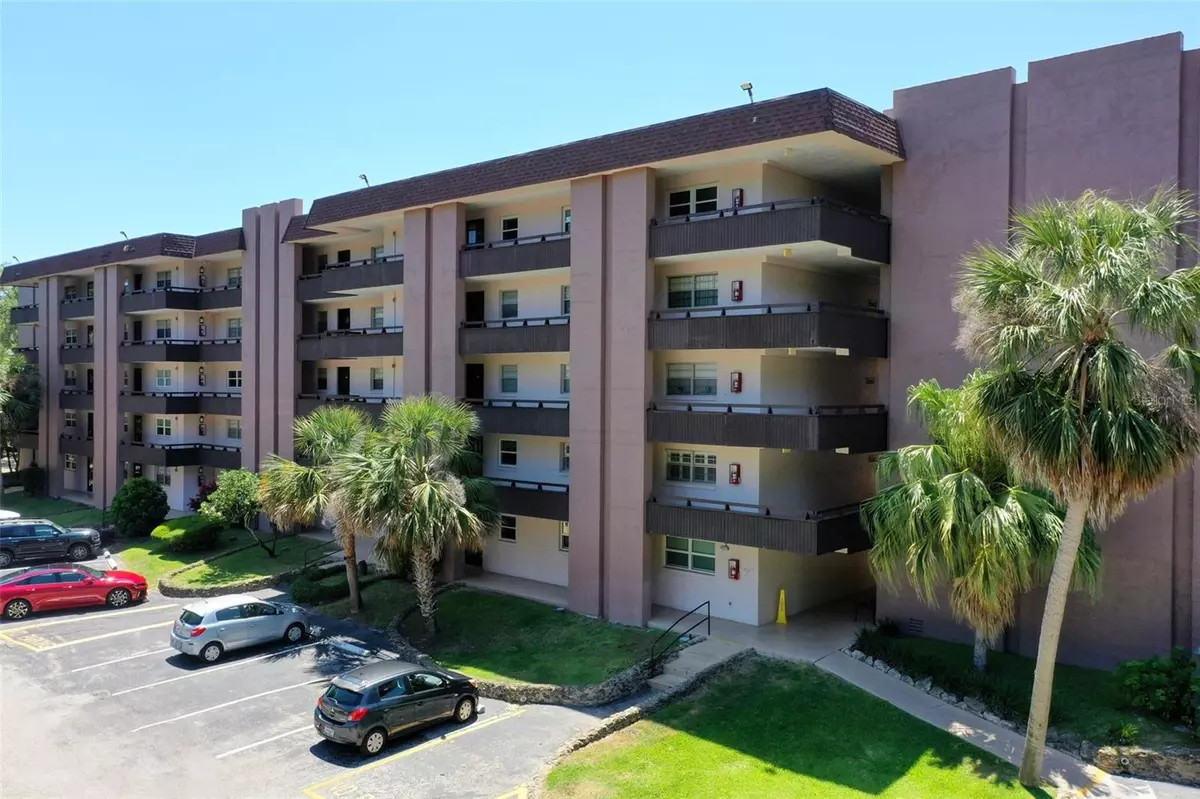 Ormond Beach, FL 32174,640 N NOVA RD #117