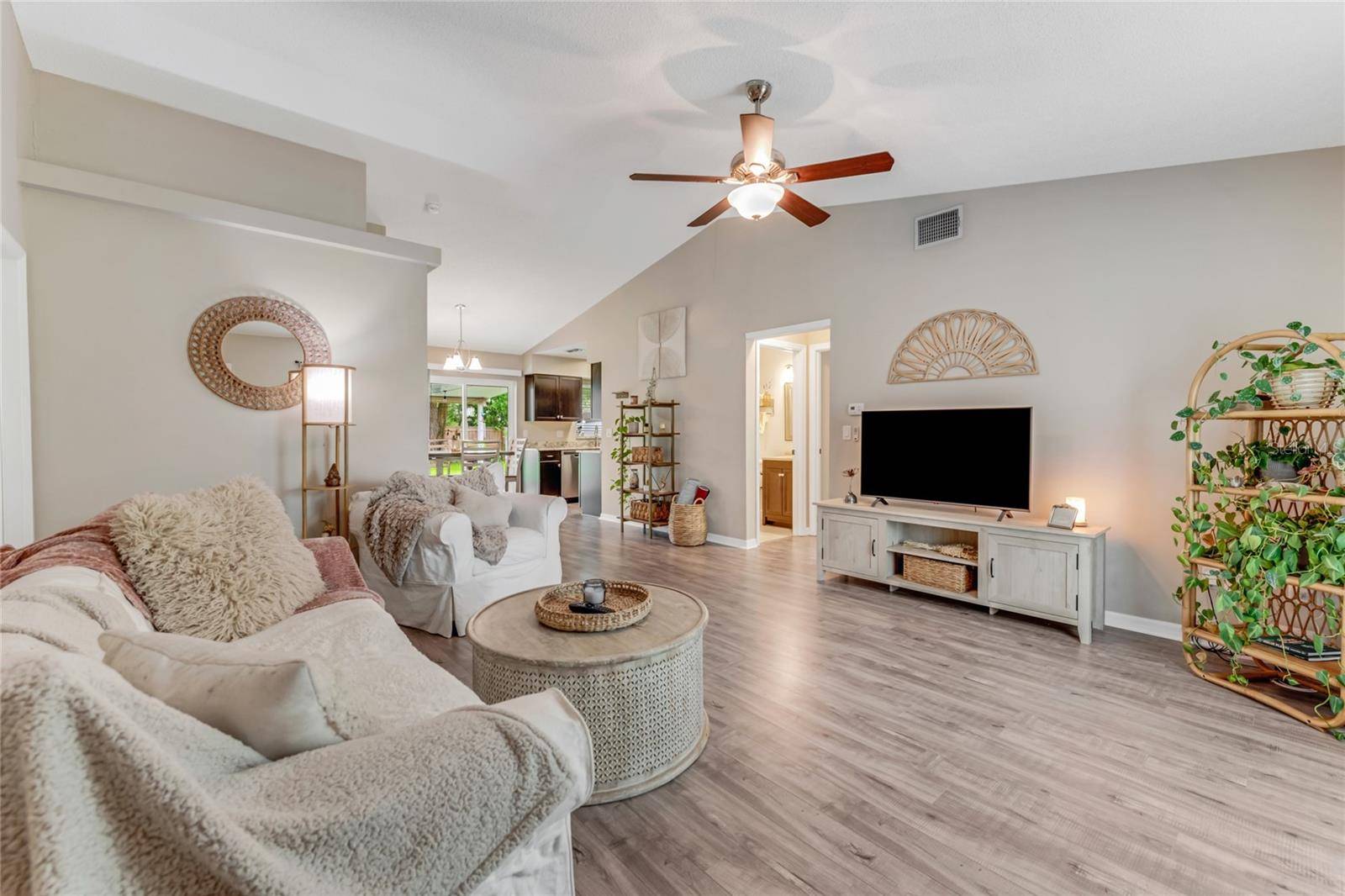 Daytona Beach, FL 32117,1719 ANNISTON AVE