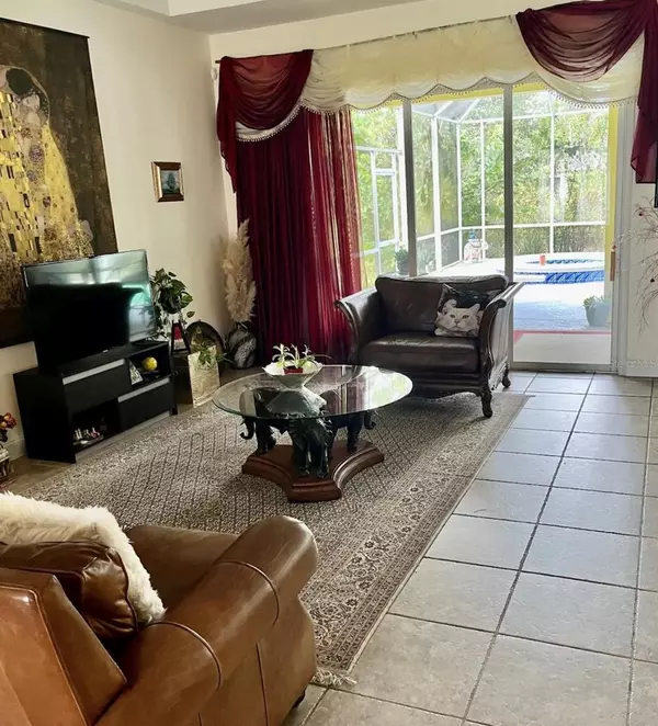 Palm Coast, FL 32164,118 WHISPERING PINE DR
