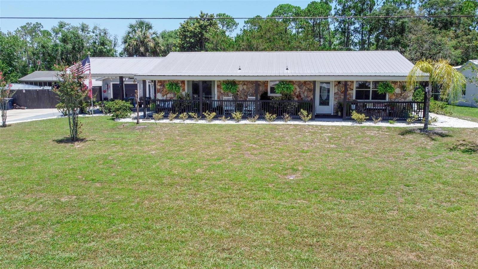 702 N CHAPEL ST, Bunnell, FL 32110