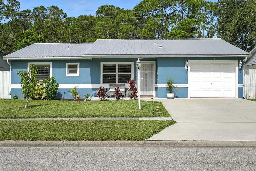 1720 HOPE DR, Ormond Beach, FL 32174