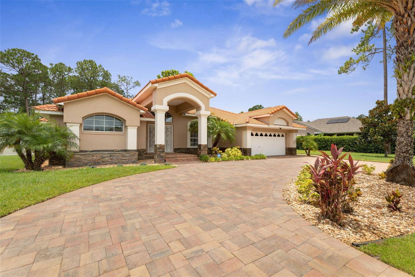 76 WOODLAWN DR, Palm Coast, FL 32164
