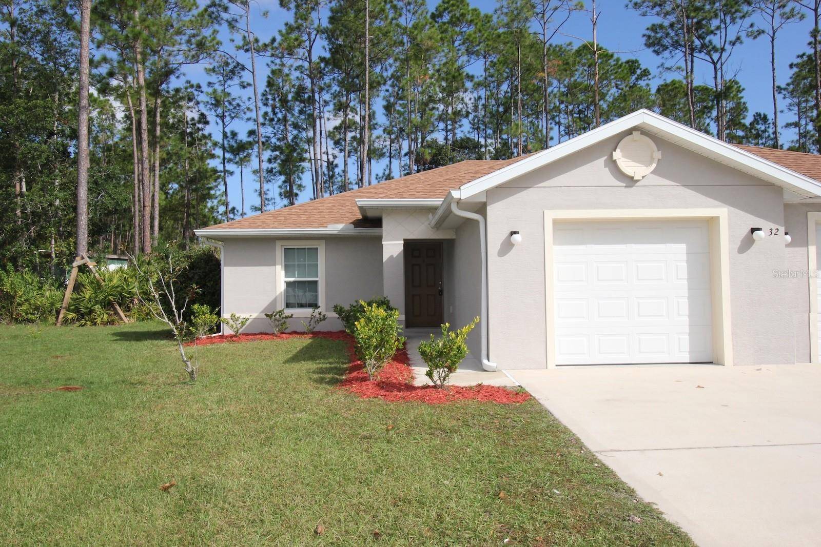32 REGENCY DR, Palm Coast, FL 32164