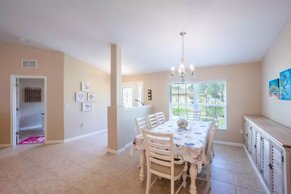 Palm Coast, FL 32164,9 WESTROCK LN
