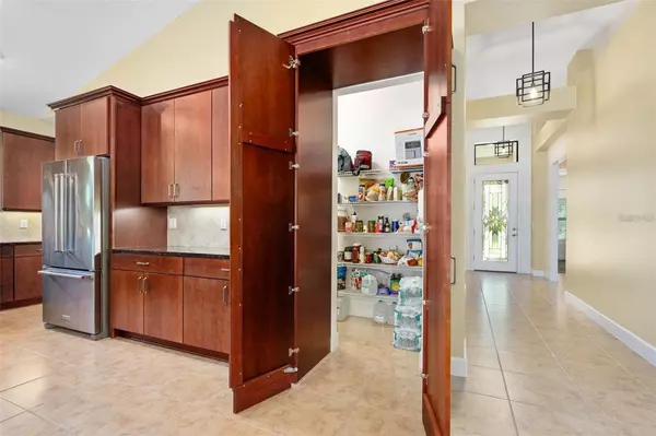 Ormond Beach, FL 32174,27 BAY CT