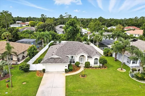 142 WHISPERING PINE DR, Palm Coast, FL 32164