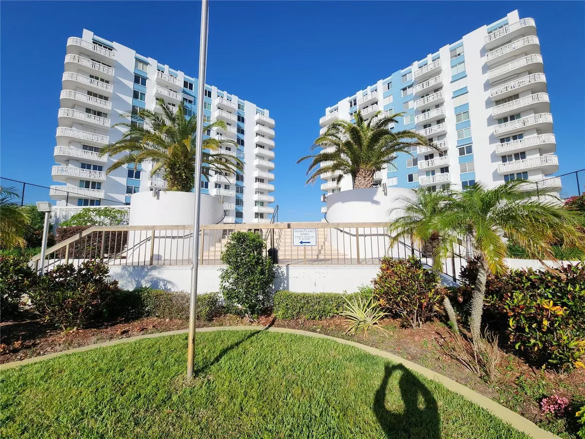 Daytona Beach, FL 32118,935 N HALIFAX AVE #602