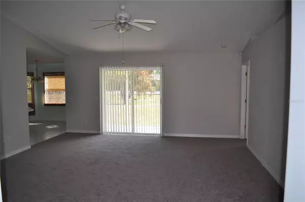 Palm Coast, FL 32164,5 WHITE WING PL