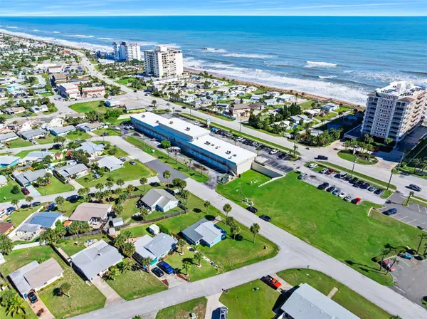 Ormond Beach, FL 32176,1 POINSETTIA DR