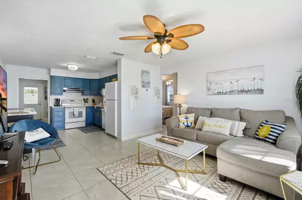 Ormond Beach, FL 32176,5 POINSETTIA DR