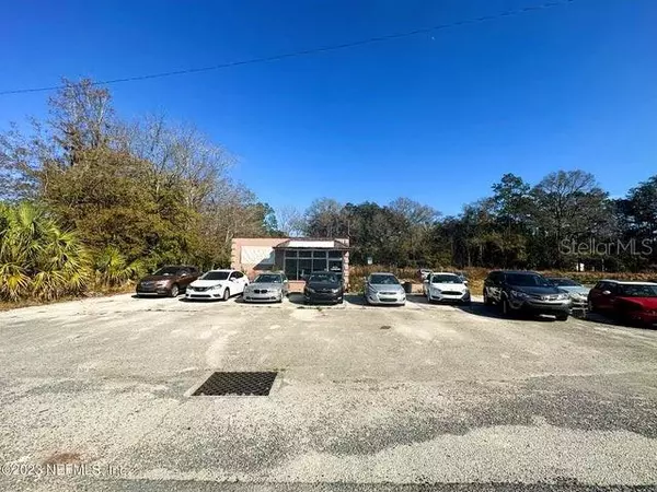 Palatka, FL 32177,1086 N HIGHWAY 17