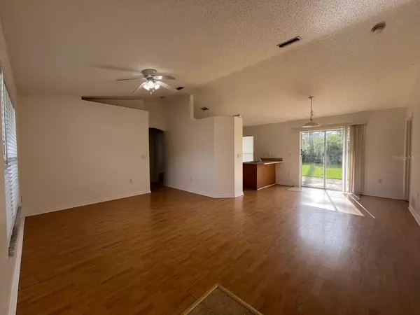 Palm Coast, FL 32137,9 BOLLING LN