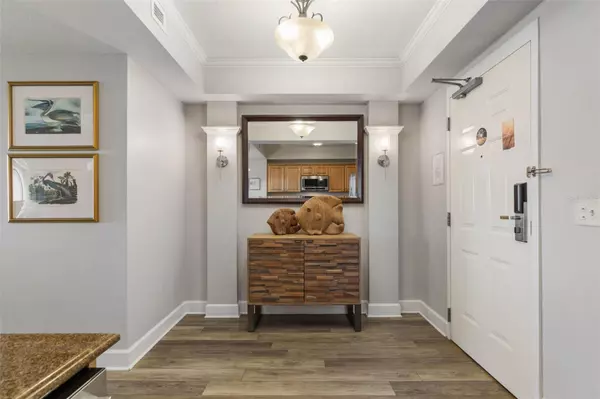 Palm Coast, FL 32137,200 OCEAN CREST DR #617