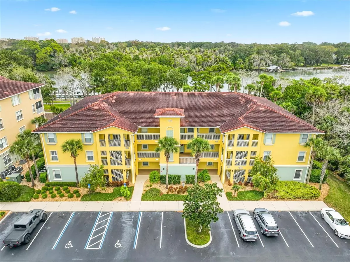 Palm Coast, FL 32137,100 CANOPY WALK LN #133