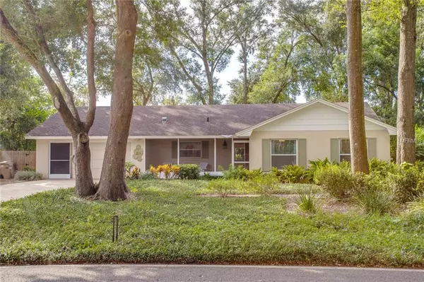 4151 LAKE FOREST ST, Mount Dora, FL 32757