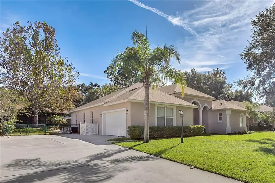 12424 LAKE VALLEY DR, Clermont, FL 34711