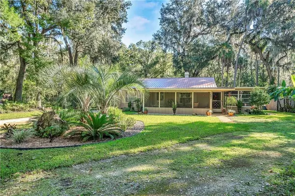 3682 CR 405D, Lake Panasoffkee, FL 33538