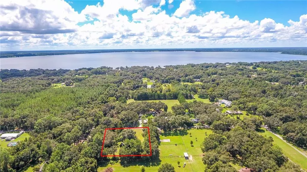 13095 120TH ST, Ocklawaha, FL 32179