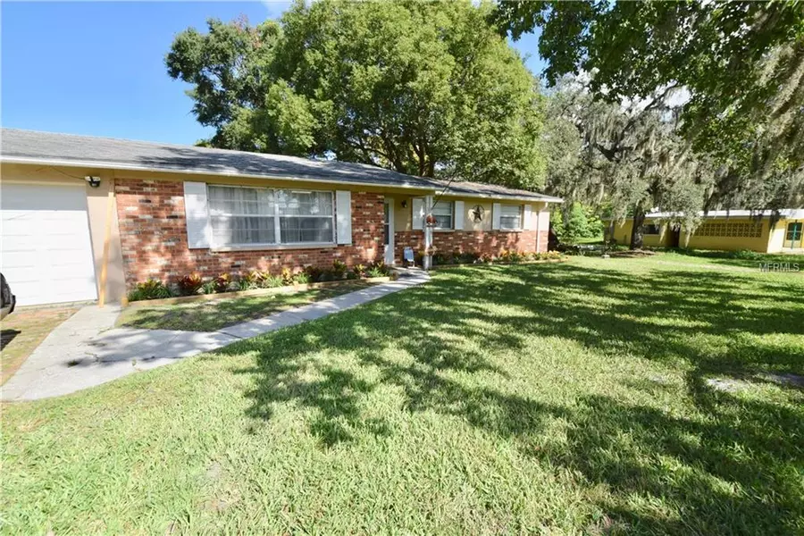 315 E GULLEY AVE, Oakland, FL 34760