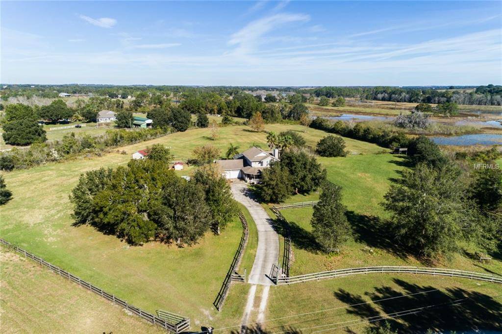 10901 ISLAND GROVE RD, Clermont, FL 34711