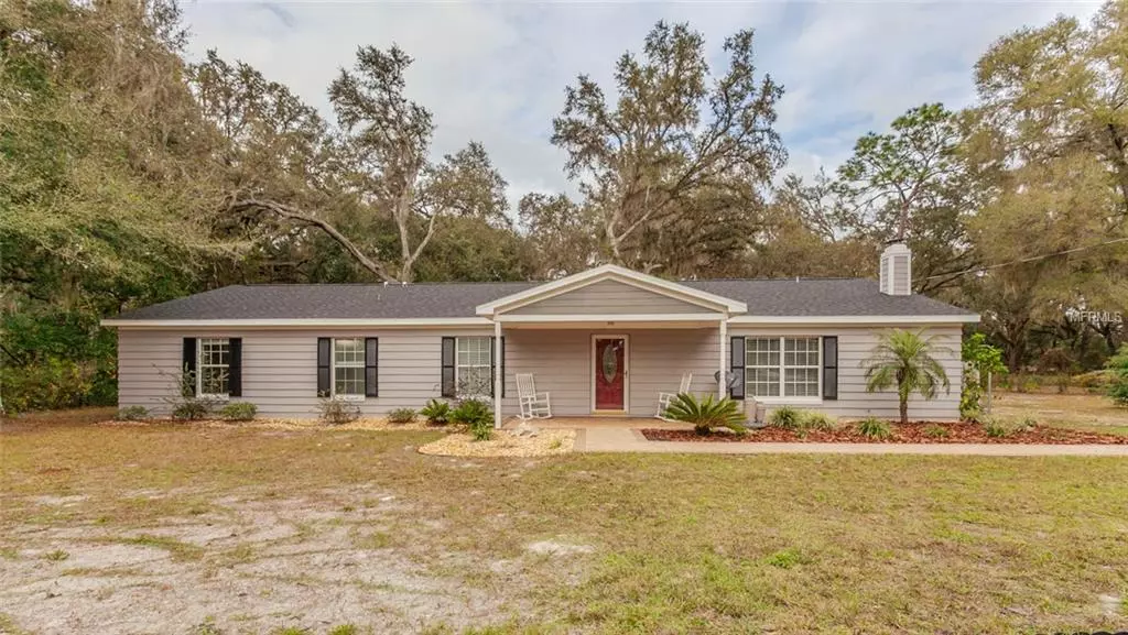 2572 COUNTY ROAD 202, Oxford, FL 34484