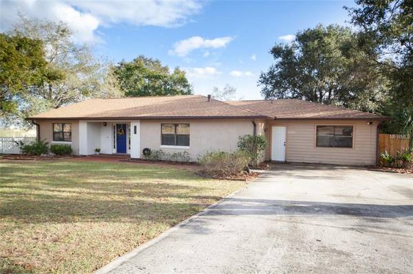 105 E OAK ST, Howey In The Hills, FL 34737