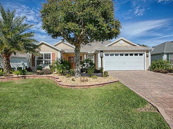 561 BRIGHTON DR, The Villages, FL 32162