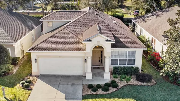 8024 SAINT JAMES WAY, Mount Dora, FL 32757