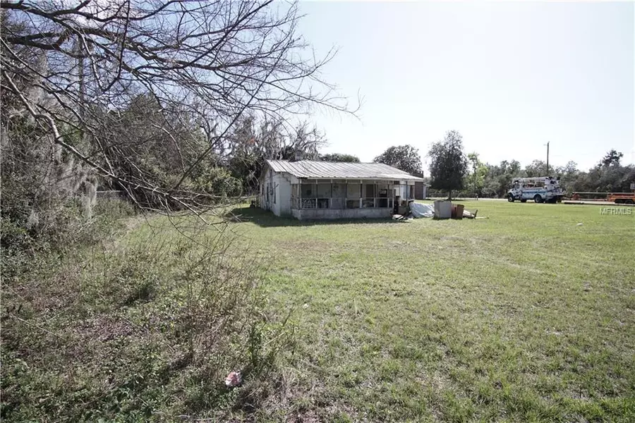 19822 SALTSDALE RD, Umatilla, FL 32784