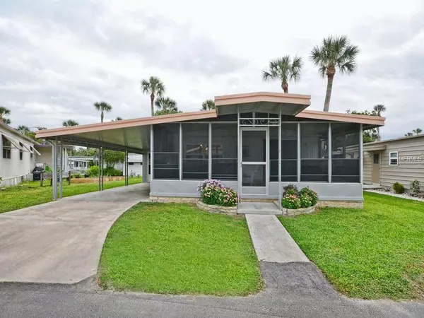 36 COCOS PLUMOSA DR, Eustis, FL 32726