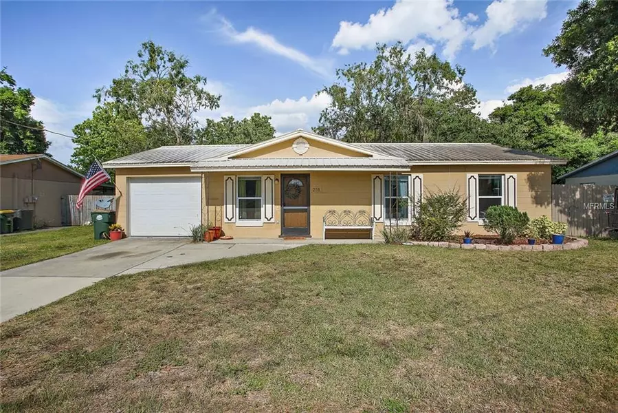 270 N ORANGE AVE, Umatilla, FL 32784