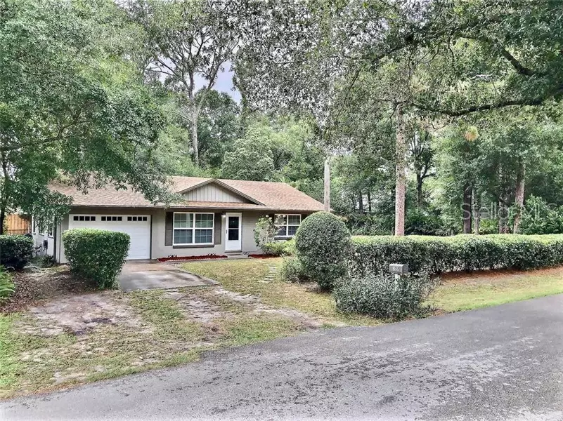 1058 WILLOW GROVE ST, Altamonte Springs, FL 32701