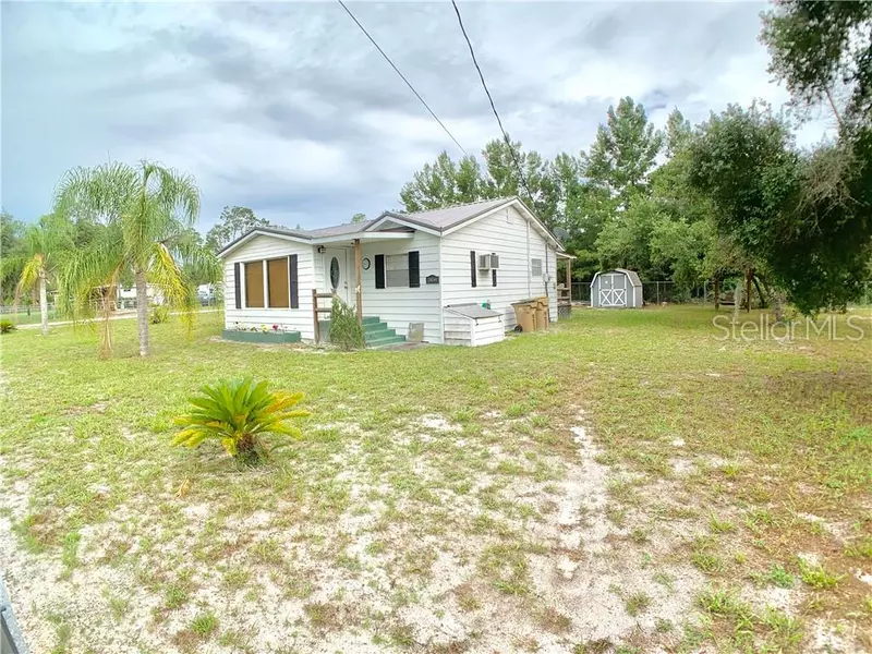 28046 BOUGAINVILLEA AVE, Paisley, FL 32767