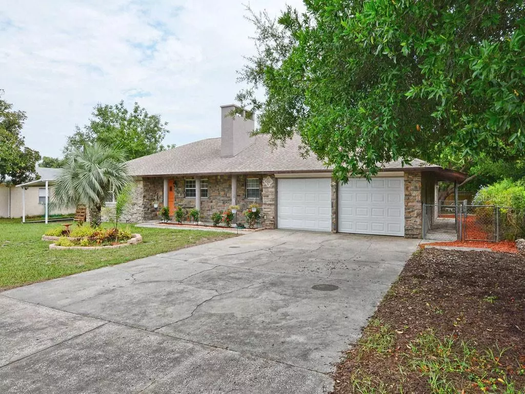 Eustis, FL 32726,401 W CHARLOTTE AVE