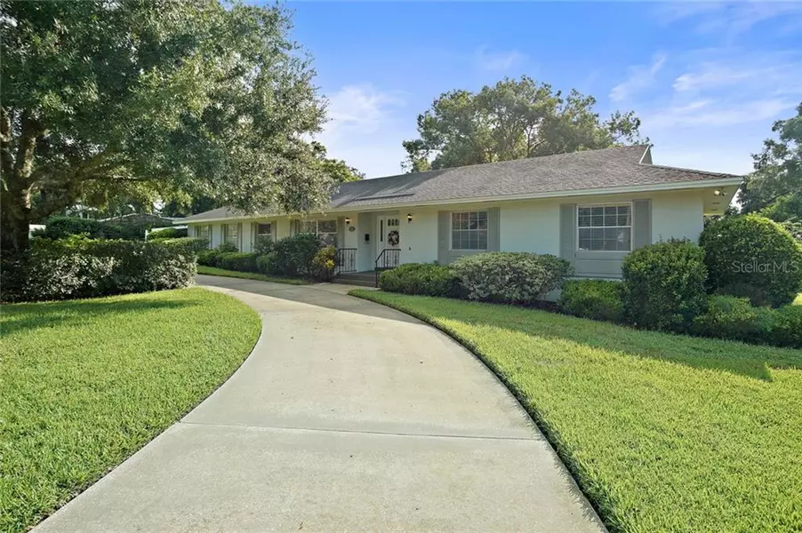 1211 EAST CROOKED LAKE DRIVE, Eustis, FL 32726