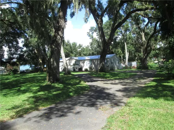 10459 CR 743, Webster, FL 33597