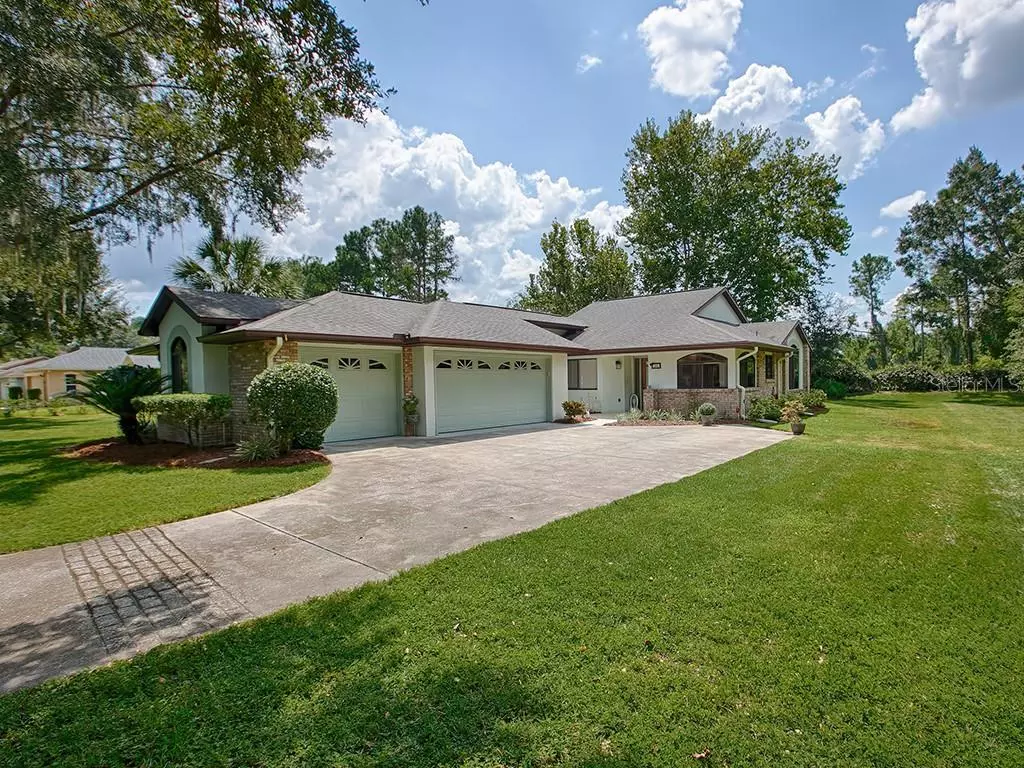 Yalaha, FL 34797,118 GREENTREE LN