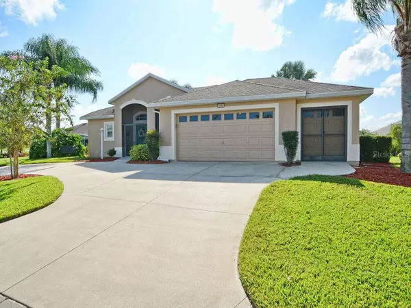 5960 BOUNTY CIR, Tavares, FL 32778