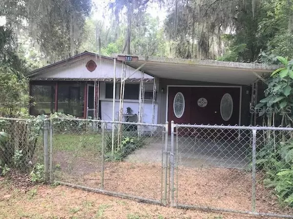 747 CR 485A, Lake Panasoffkee, FL 33538