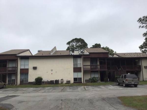 23203 SANDALWOOD DR #203, Wildwood, FL 34785