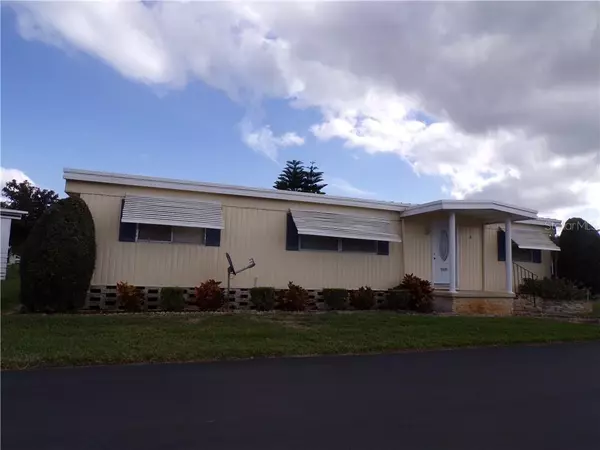 6 ORANGEWOOD DR, Fruitland Park, FL 34731