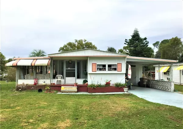 13614 PALM DR, Astatula, FL 34705