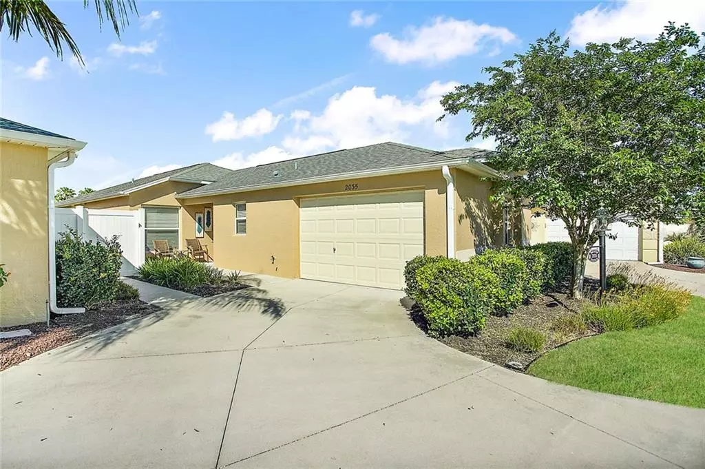 The Villages, FL 32162,2035 COUNTRYWIND CT