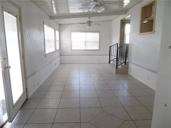 Tavares, FL 32778,1025 CAPELLA DR