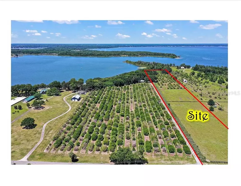 12023 SE SUNSET HARBOR RD, Weirsdale, FL 32195