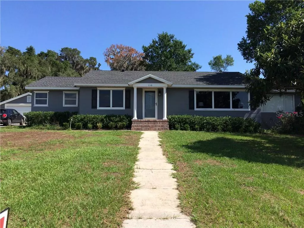 Howey In The Hills, FL 34737,110 E PINE ST