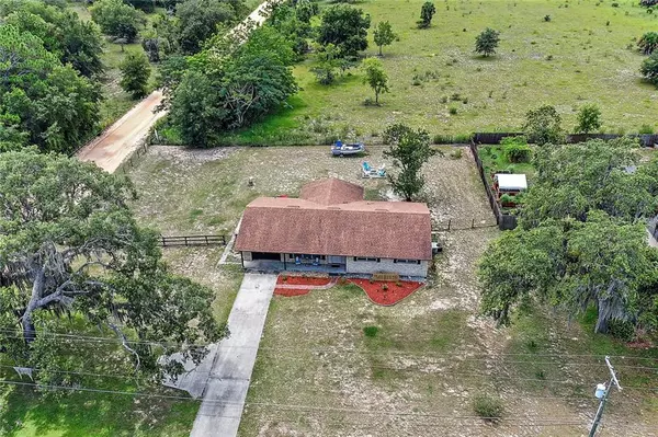 4918 EAGLES NEST RD, Fruitland Park, FL 34731