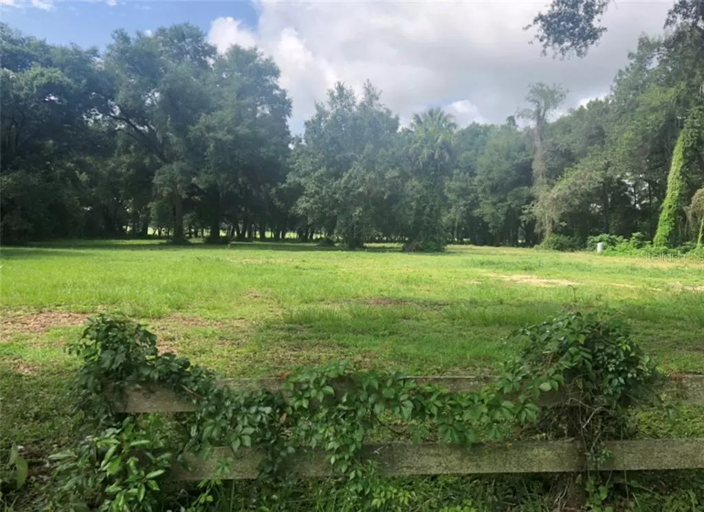 Oxford, FL 34484,4305 COUNTY ROAD 106