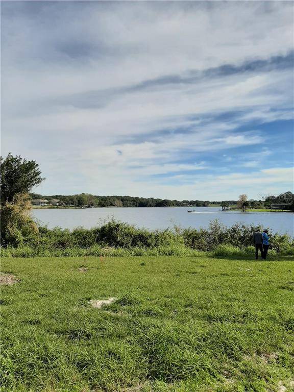 LAKEVIEW ST, Umatilla, FL 32784