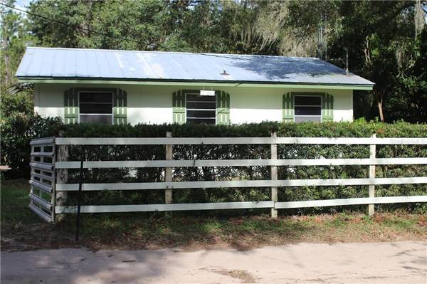 20855 SE 155TH ST, Umatilla, FL 32784